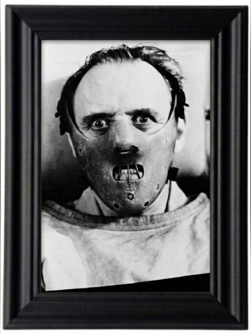 Vintage Horror Bloody Halloween Hannibal lecer Halloween Crime Framed Art Print